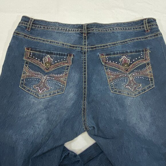 Faded Glory Embroidered Bootcut Joy Jeans 18W Medium Wash Denim Slim Fit Classic - Picture 10 of 14